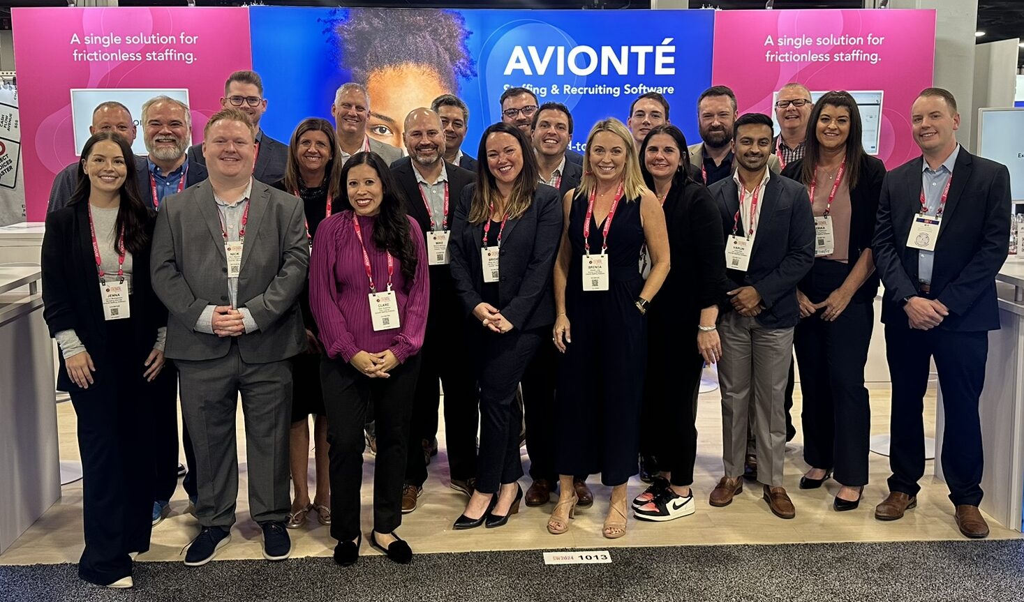 Staffing World 2024 Avionté group photo in booth